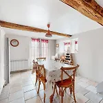Casa vacanze Lovely In With Sauna Fourches
