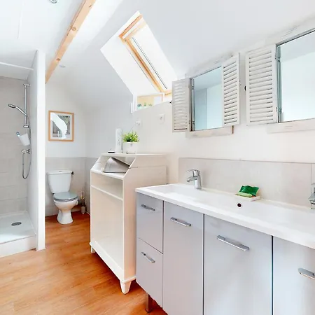 In With Sauna Fourches