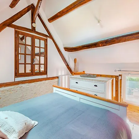 Σπίτι διακοπών In With Sauna *