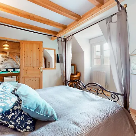 Holiday home Awesome In With Sauna *