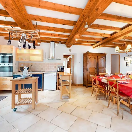 Tatil Evi Pet Friendly In With Sauna