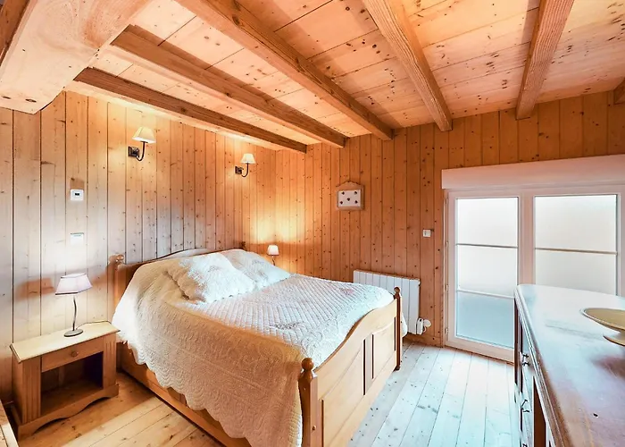 In With Sauna Fourches