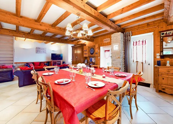 In With Sauna Fourches