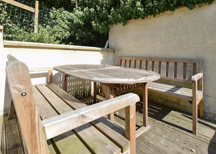 Dom wakacyjny In With Sauna