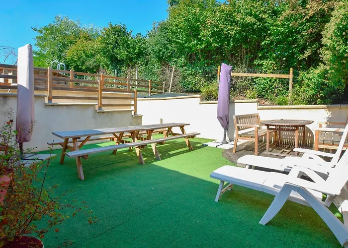 In With Sauna * Fourches